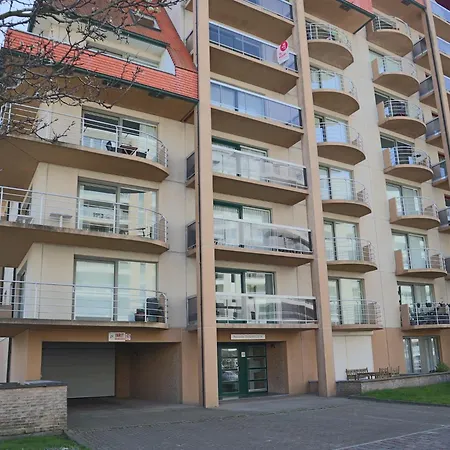 In Near Marina Lejlighed *